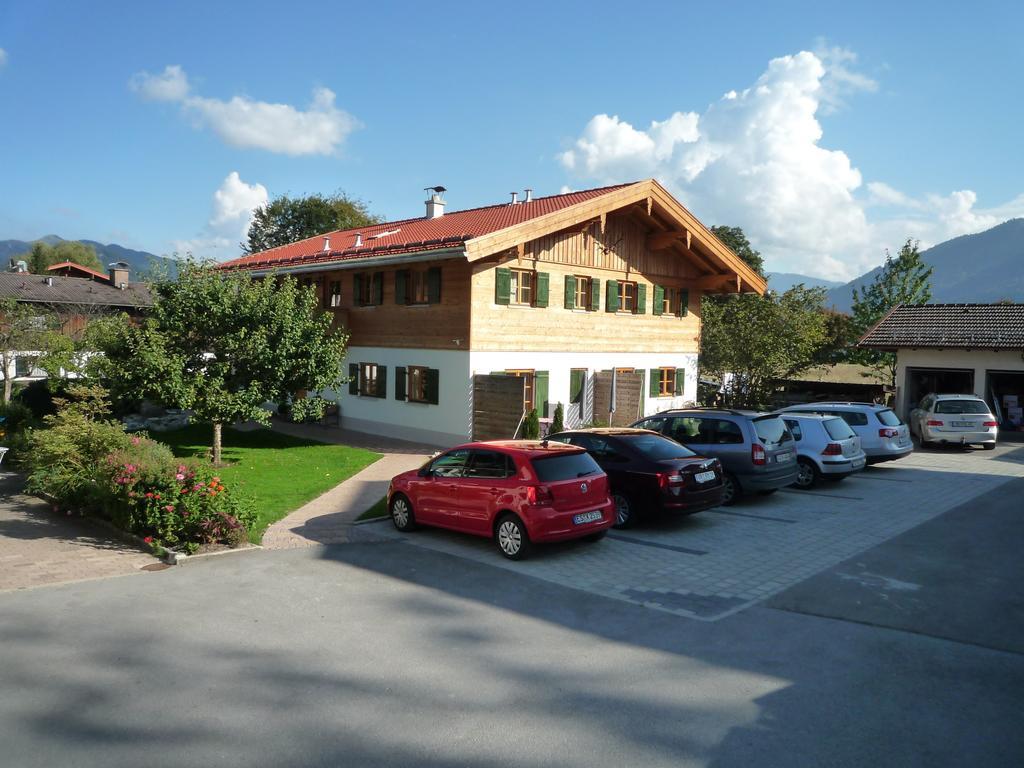 Gaestehaus Johanna Bad Wiessee Exteriör bild