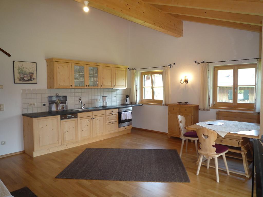 Gaestehaus Johanna Bad Wiessee Rum bild