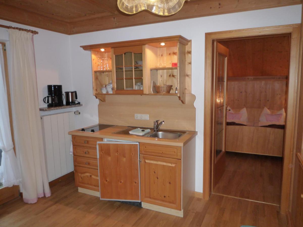 Gaestehaus Johanna Bad Wiessee Exteriör bild